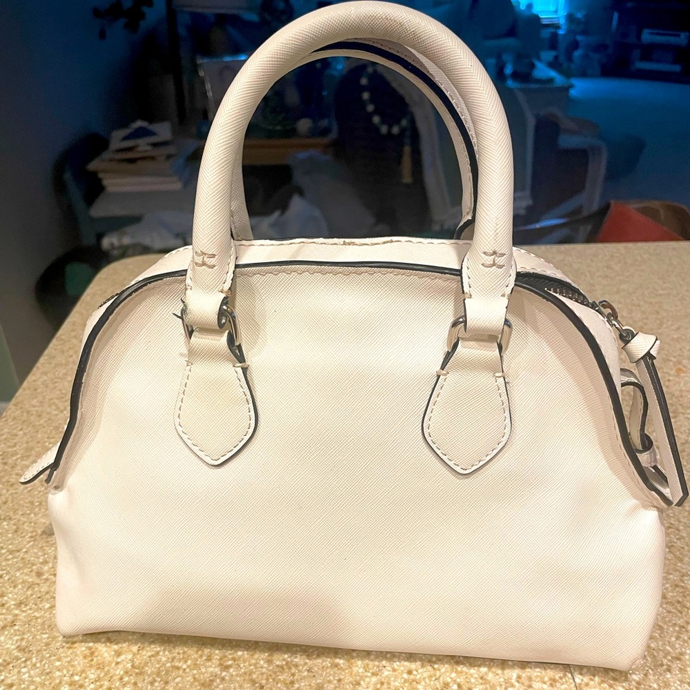 Zara handbag-white-small-perfect for summertime-great condition-smoke/pet free